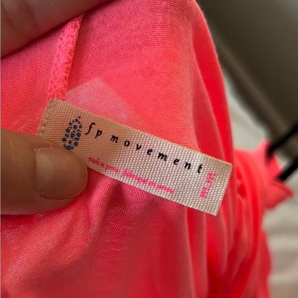 Free People Movement Bright Neon Pink Lightweight Henry Active Top SIZE MEDIUM - Picture 8 of 10